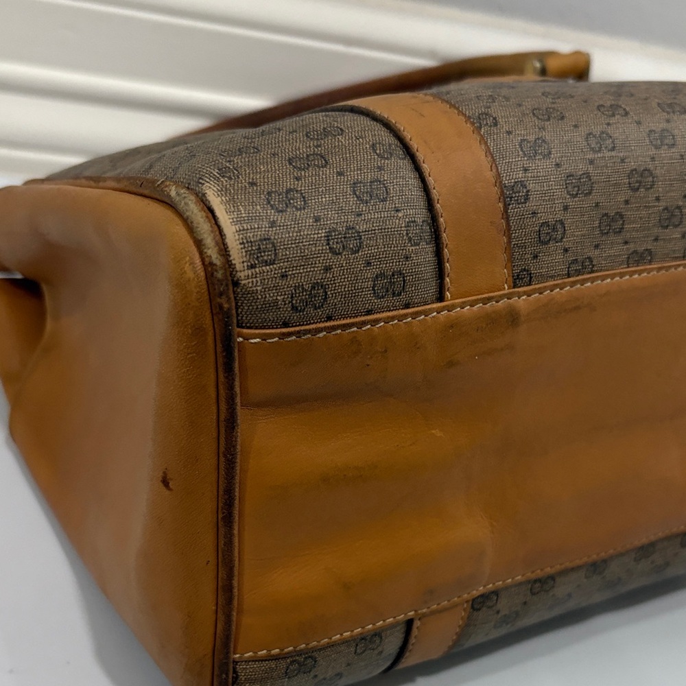 Gucci Micro GG Monogram Boston Bag - Picture 7 of 16